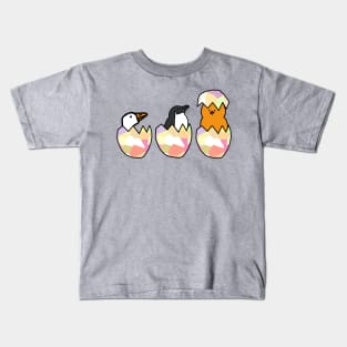 Three Funny Easter Eggs Hatching Kids T-Shirt